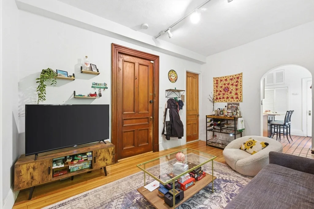 2 bed, 2 bath apartment for rent at 45 Rutland St Unit 3, South End — photo 4 of 16