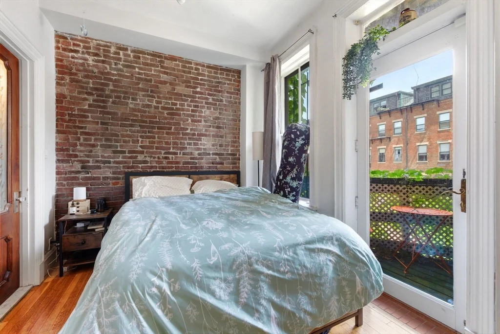 2 bed, 2 bath apartment for rent at 45 Rutland St Unit 3, South End — photo 13 of 16