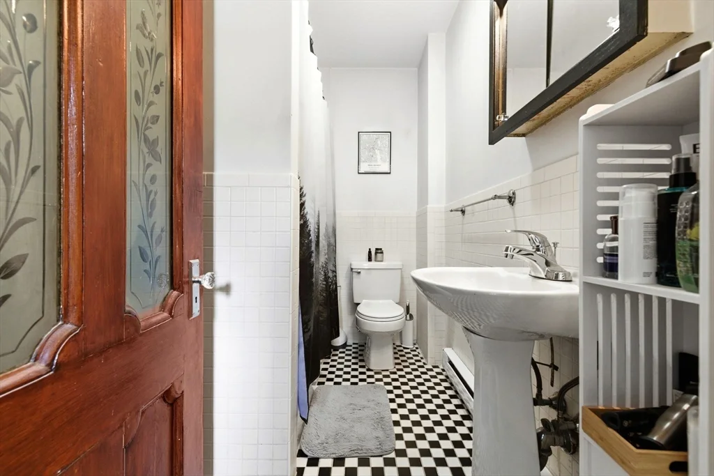 2 bed, 2 bath apartment for rent at 45 Rutland St Unit 3, South End — photo 14 of 16
