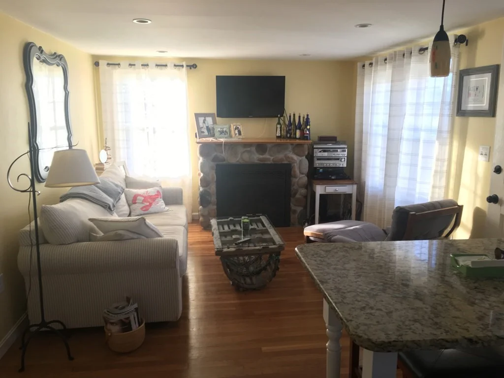 2 bed, 1 bath apartment for rent at 45 Saginaw, Marshfield — photo 2 of 5