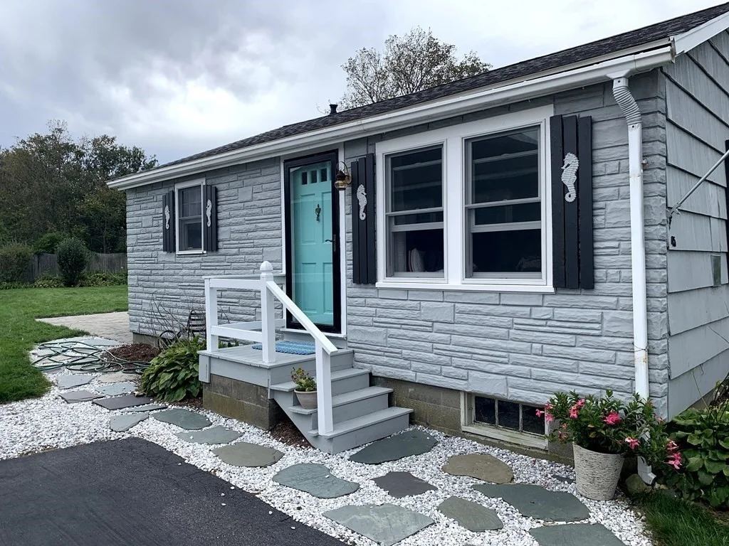 2 bed, 1 bath apartment for rent at 45 Saginaw Unit 45, Marshfield