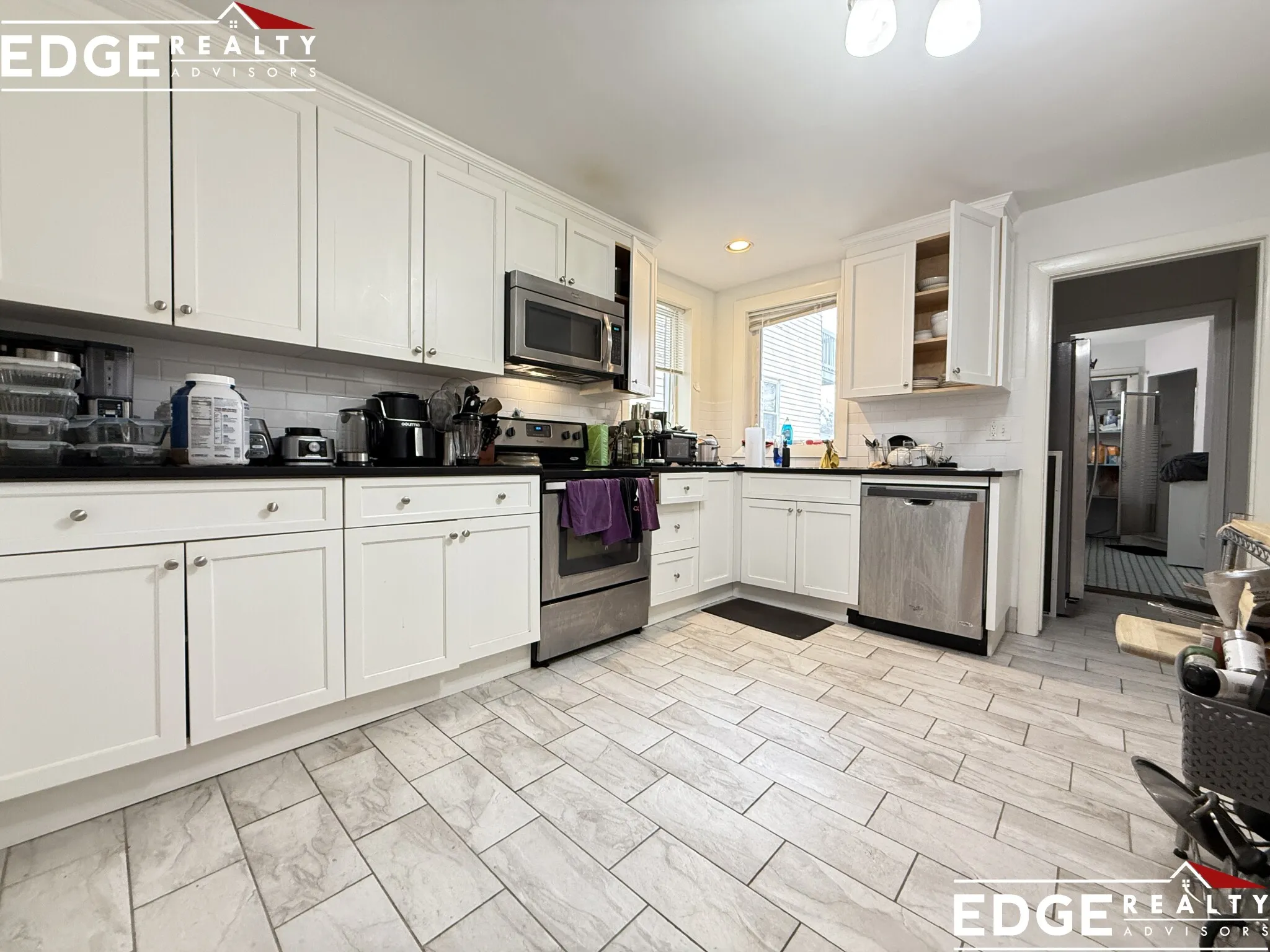 4 bed, 2 bath apartment for rent at 45 Saint Paul St Unit 2, Coolidge Corner — photo 1 of 11