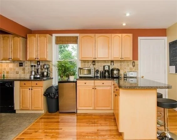 2 bed, 2 bath apartment for rent at 45 School St Unit 3, Prospect Hill — photo 2 of 11