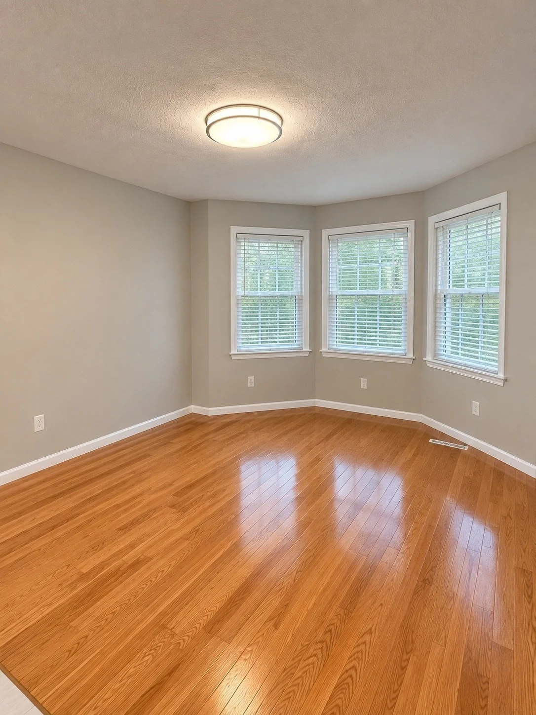 2 bed, 2 bath apartment for rent at 45 Shawsheen Rd Unit 22, Bedford — photo 4 of 19