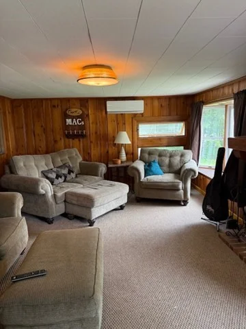 2 bed, 1 bath apartment for rent at 45 Spring St, Lunenburg — photo 8 of 14
