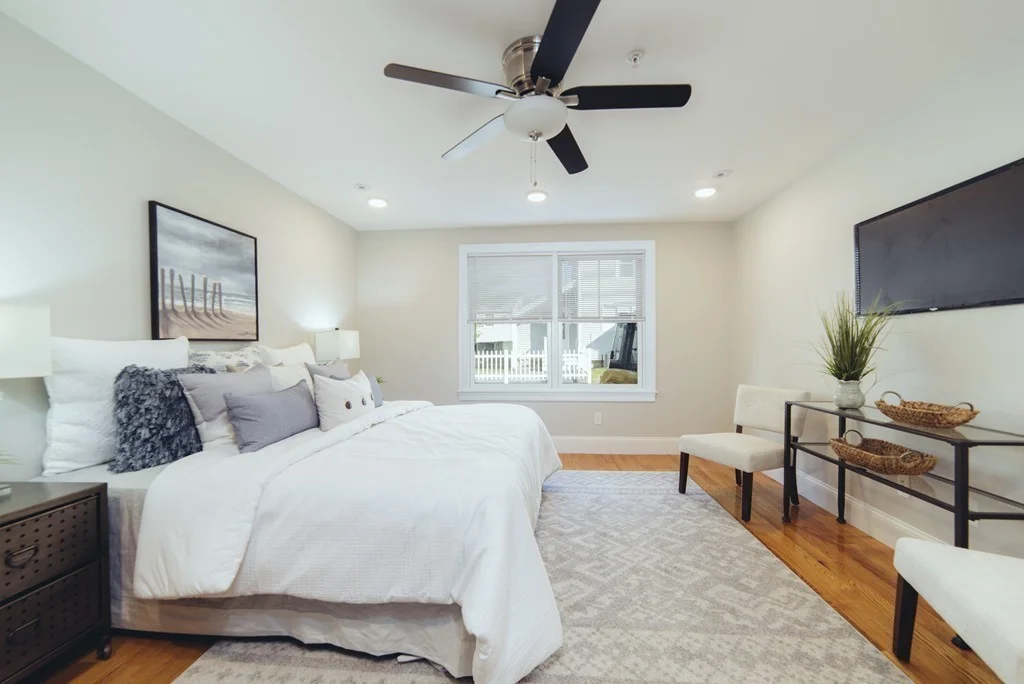 3 bed, 2 bath apartment for rent at 45 Spring St Unit 12, West Roxbury — photo 10 of 40