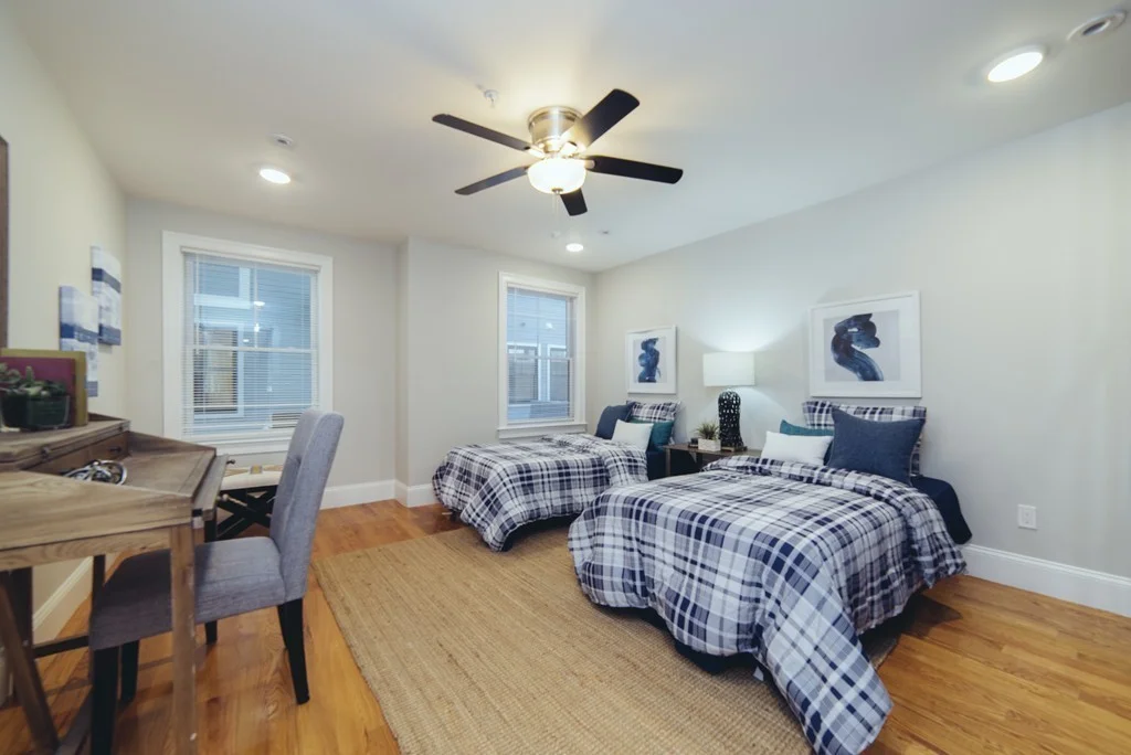 3 bed, 2 bath apartment for rent at 45 Spring St Unit 12, West Roxbury — photo 6 of 40