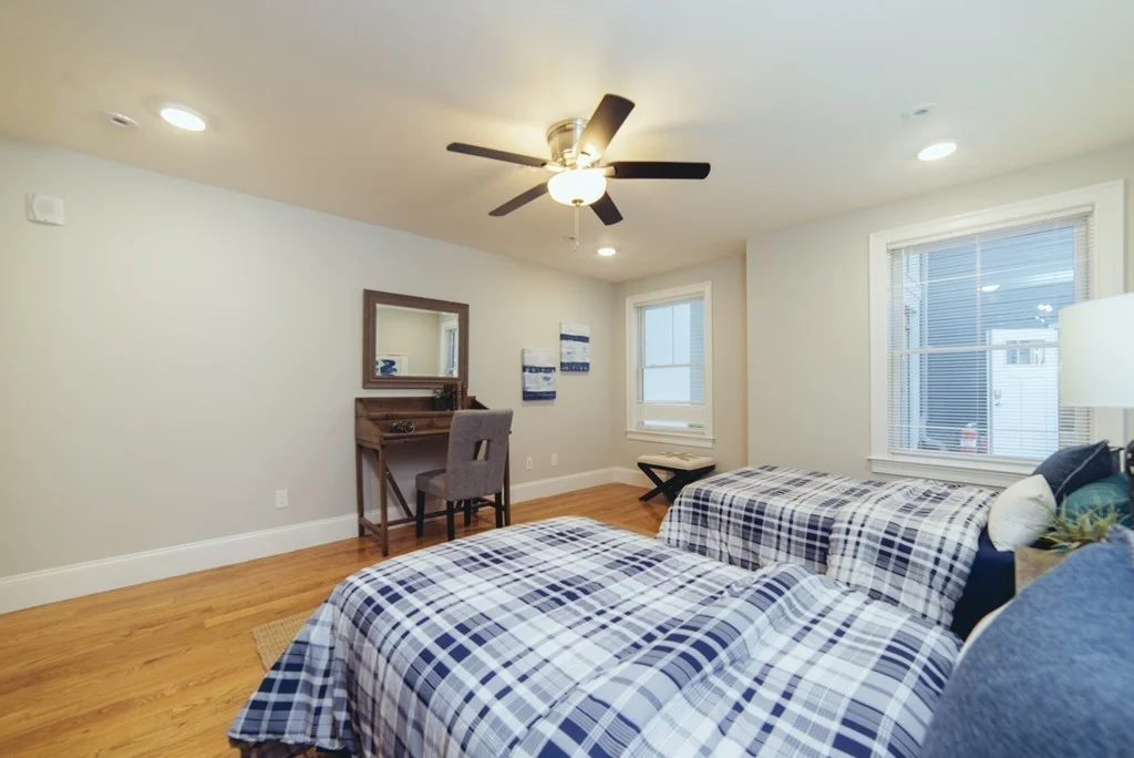 3 bed, 2 bath apartment for rent at 45 Spring St Unit 12, West Roxbury — photo 22 of 40
