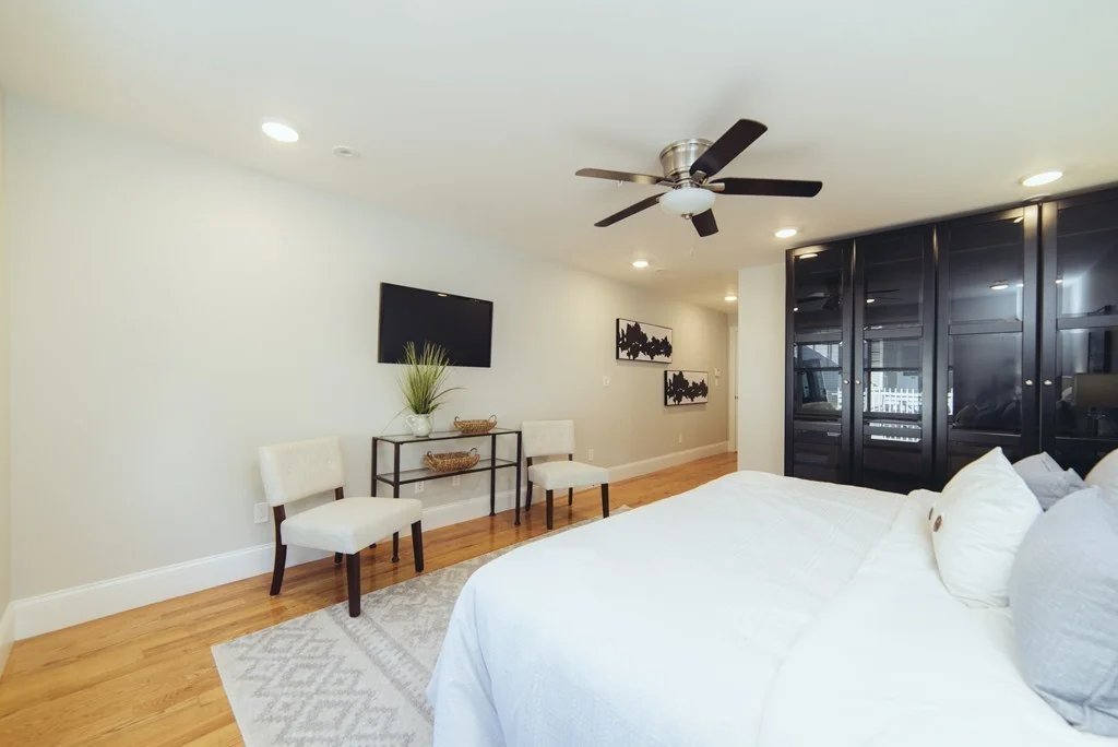 3 bed, 2 bath apartment for rent at 45 Spring St Unit 12, West Roxbury — photo 9 of 40