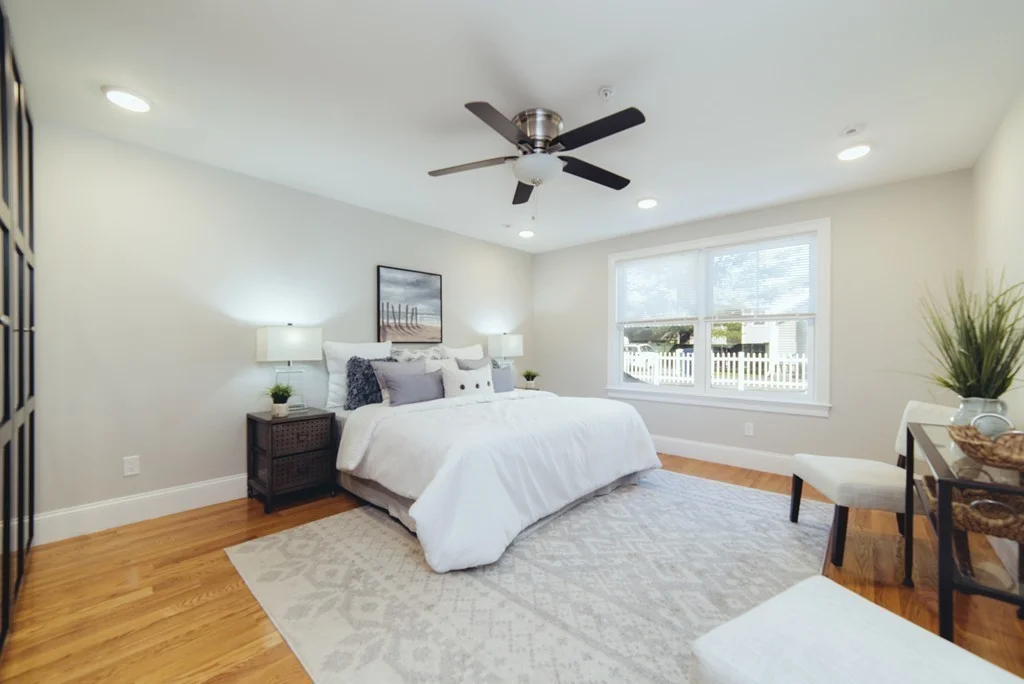 3 bed, 2 bath apartment for rent at 45 Spring St Unit 12, West Roxbury — photo 5 of 40