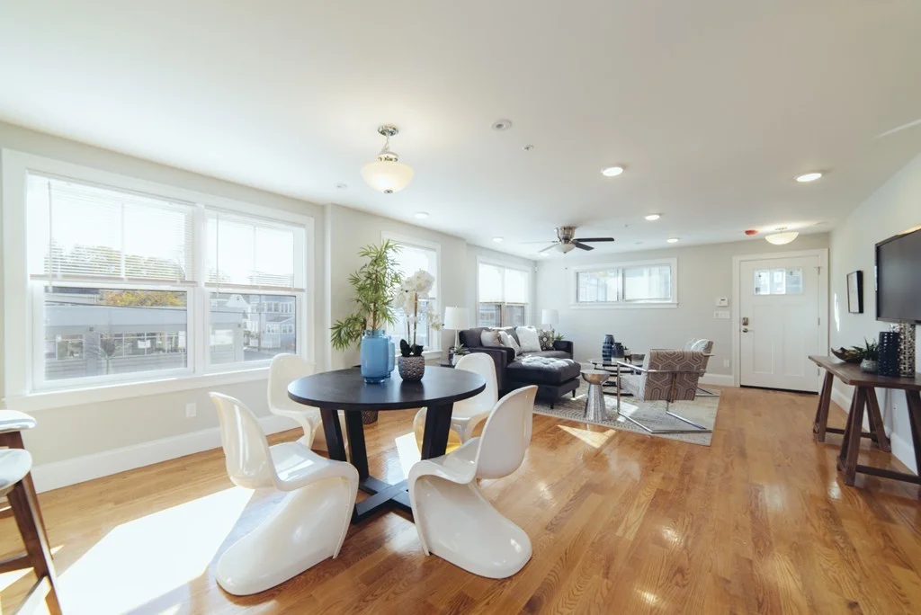 3 bed, 2 bath apartment for rent at 45 Spring St Unit 12, West Roxbury — photo 23 of 40