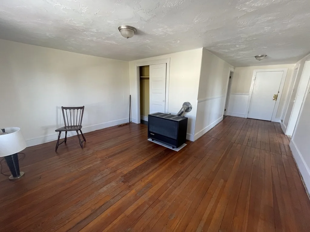 1 bed, 1 bath apartment for rent at 45 Susan St Unit 2W, South Dartmouth — photo 2 of 15