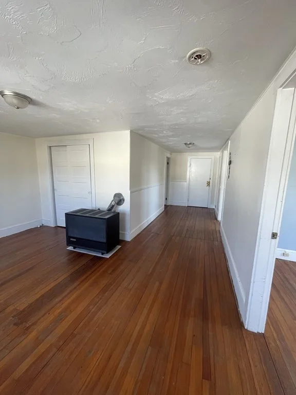 1 bed, 1 bath apartment for rent at 45 Susan St Unit 2W, South Dartmouth — photo 5 of 15