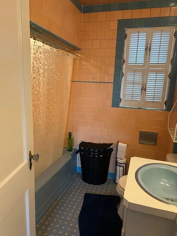 3 bed, 1 bath apartment for rent at 45 Sycamore St Unit 47, Everett — photo 9 of 10