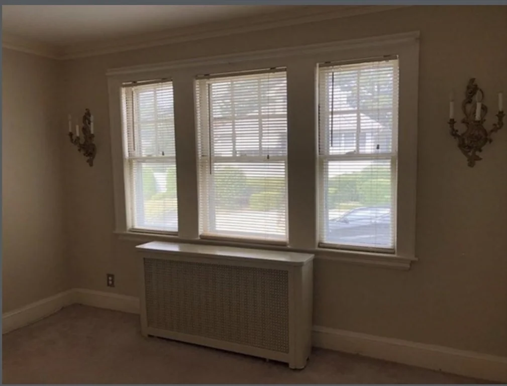 3 bed, 1 bath apartment for rent at 45 Sycamore St Unit 47, Everett — photo 3 of 10