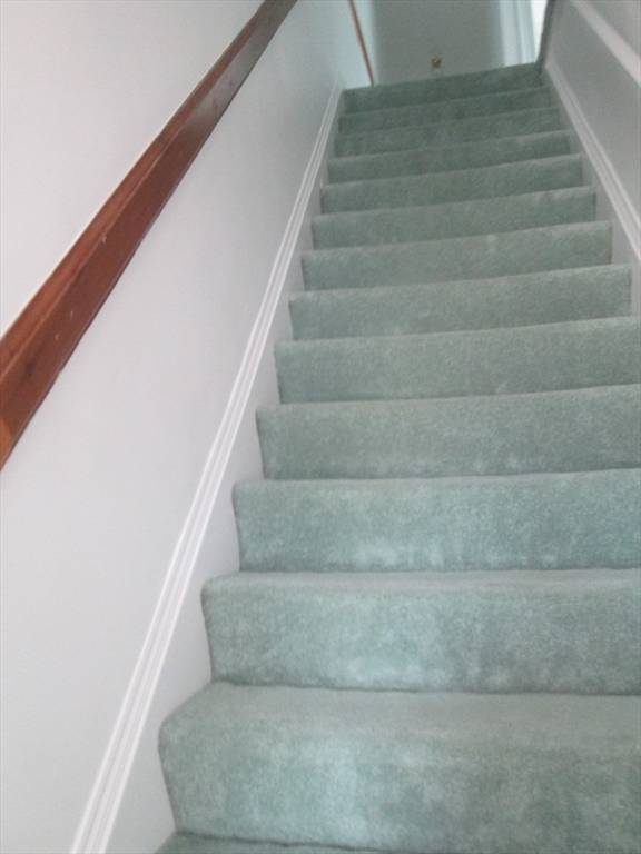 3 bed, 1 bath apartment for rent at 45 Tewksbury St Unit 4, Winthrop — photo 14 of 17