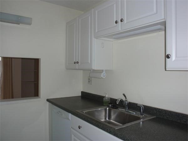 2 bed, 1 bath apartment for rent at 45 Trowbridge St Unit 5C, Harvard Square — photo 5 of 8