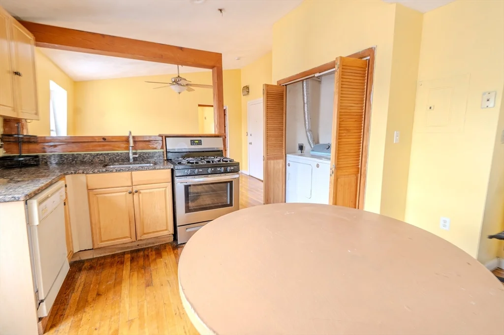 1 bed, 1 bath apartment for rent at 45 Tudor St Unit 9, Lynn — photo 2 of 12