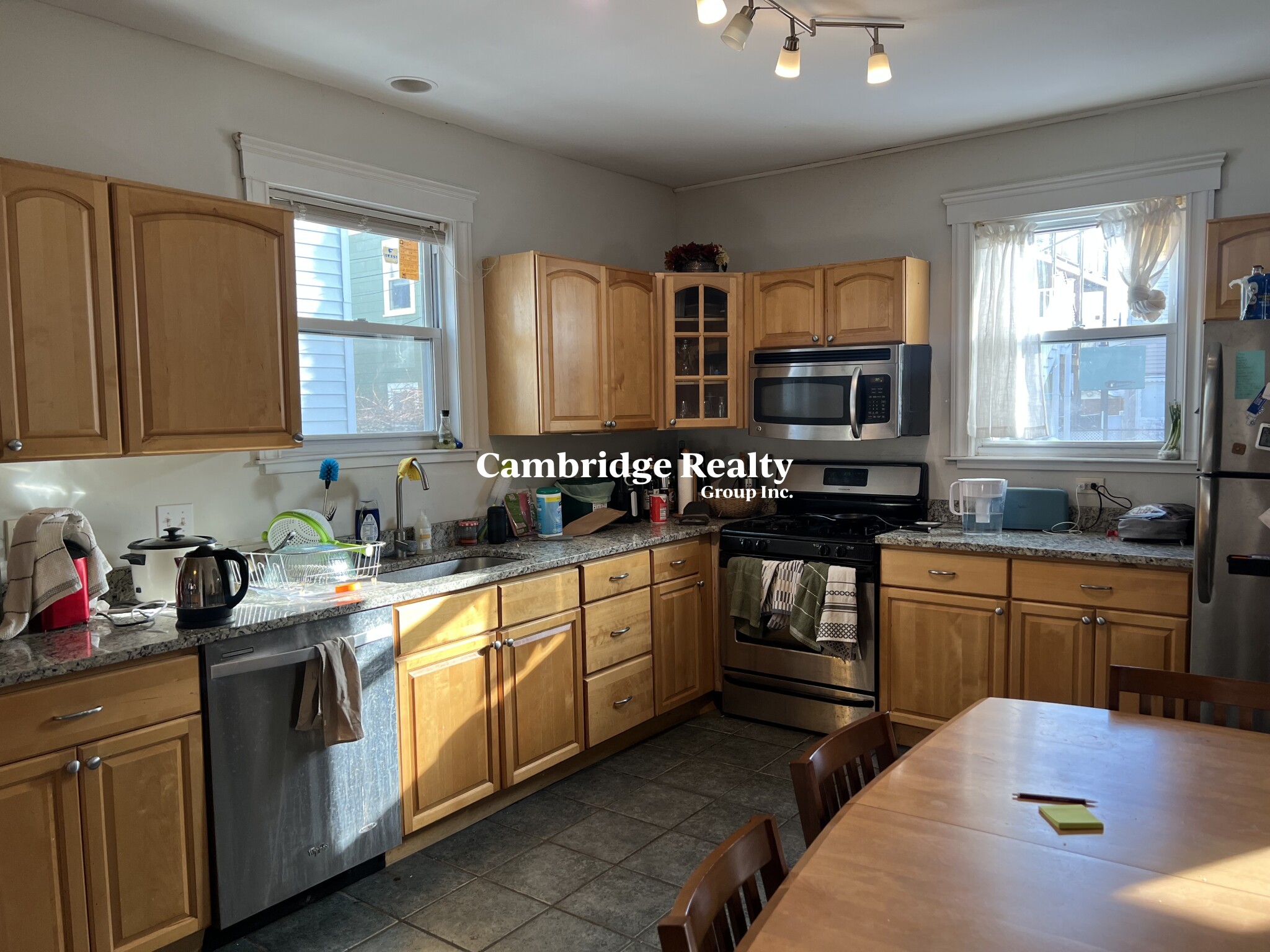 3 bed, 1 bath apartment for rent at 45 Union St Unit T, Wellington-Harrington — photo 1 of 12
