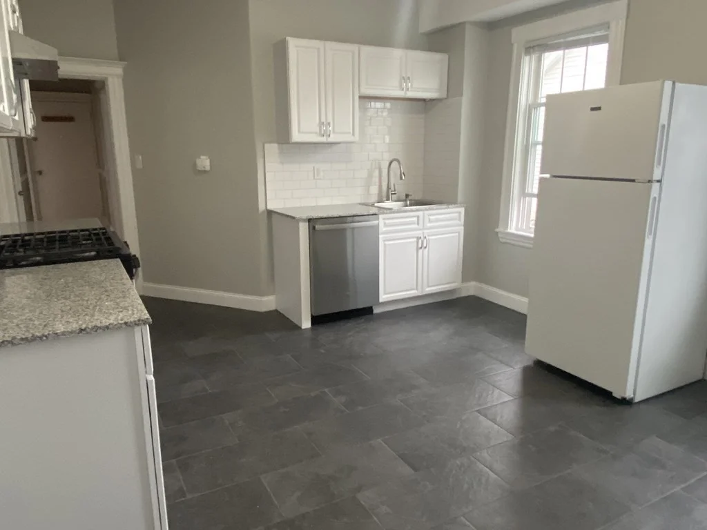 3 bed, 1 bath apartment for rent at 45 Upham St Unit 2, Malden — photo 2 of 11
