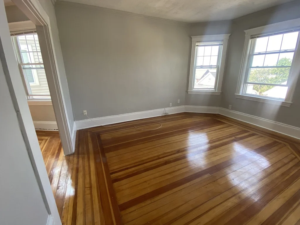 3 bed, 1 bath apartment for rent at 45 Upham St Unit 3, Malden — photo 6 of 13