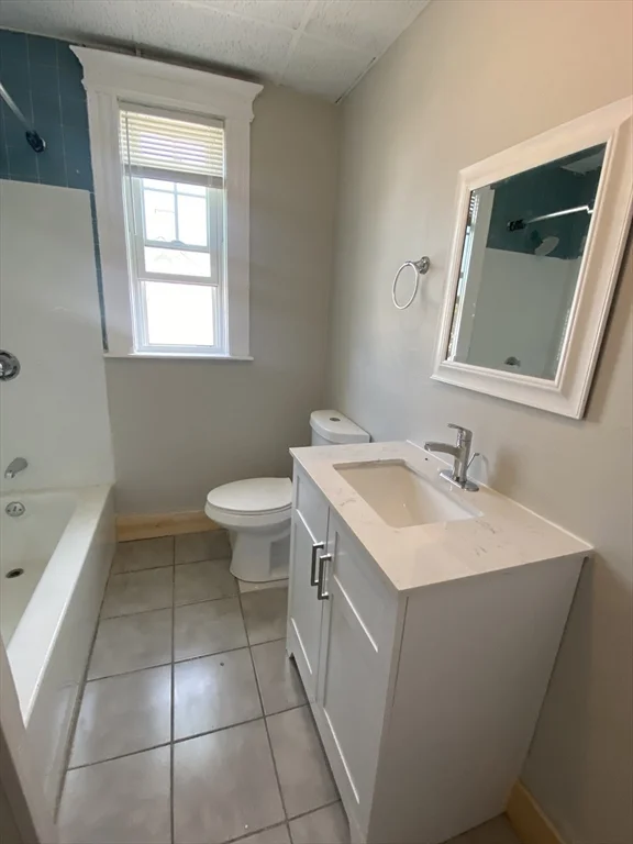 3 bed, 1 bath apartment for rent at 45 Upham St Unit 3, Malden — photo 11 of 13