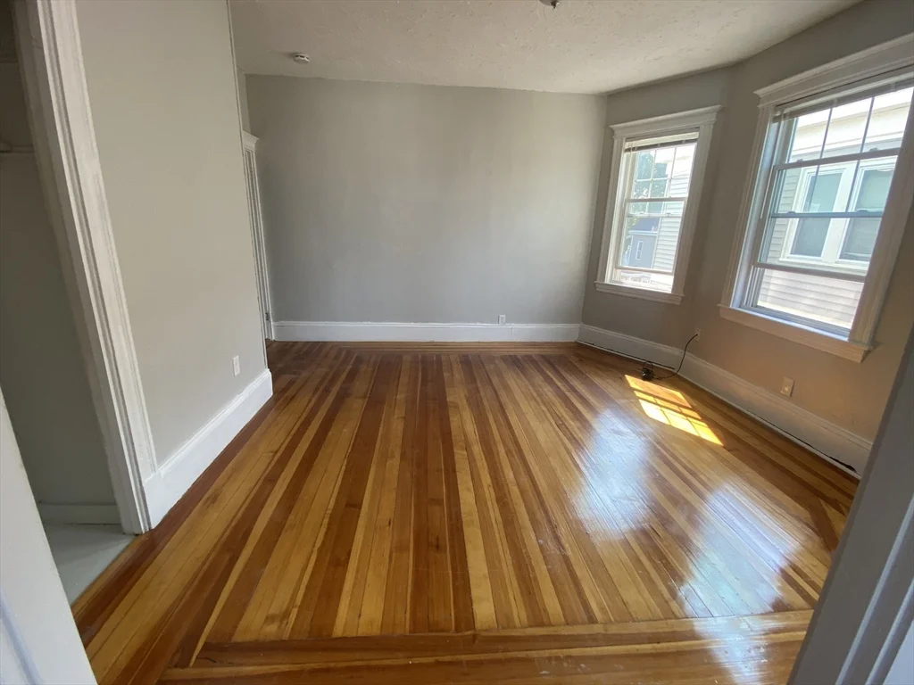 3 bed, 1 bath apartment for rent at 45 Upham St Unit 3, Malden — photo 5 of 13