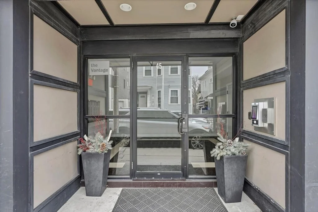 2 bed, 2 bath apartment for rent at 45 Vinton Unit 4, South Boston — photo 20 of 28