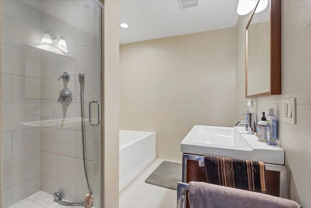 2 bed, 2 bath apartment for rent at 45 Vinton Unit 4, South Boston — photo 18 of 28
