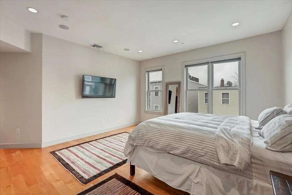 2 bed, 2 bath apartment for rent at 45 Vinton Unit 4, South Boston — photo 16 of 28