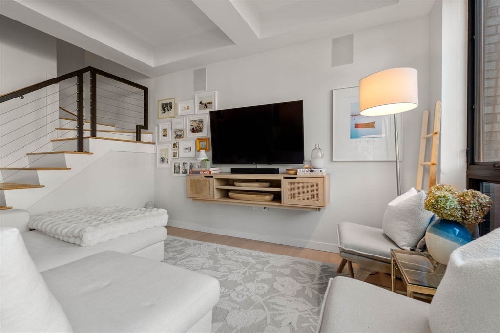 2 bed, 2 bath apartment for rent at 45 W 3rd St Unit 201, South Boston — photo 6 of 39