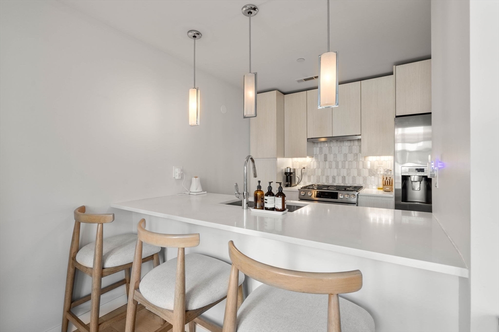 2 bed, 2 bath apartment for rent at 45 W 3rd St Unit 201, South Boston — photo 9 of 39