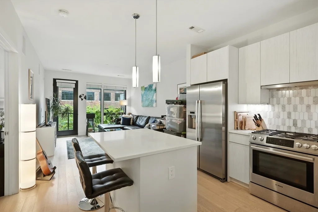1 bed, 1 bath apartment for rent at 45 W 3rd St Unit 304, South Boston — photo 1 of 25