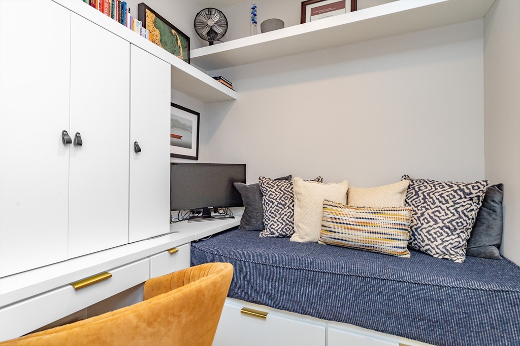 1 bed, 1 bath apartment for rent at 45 W 3rd St Unit 518, South Boston — photo 12 of 18