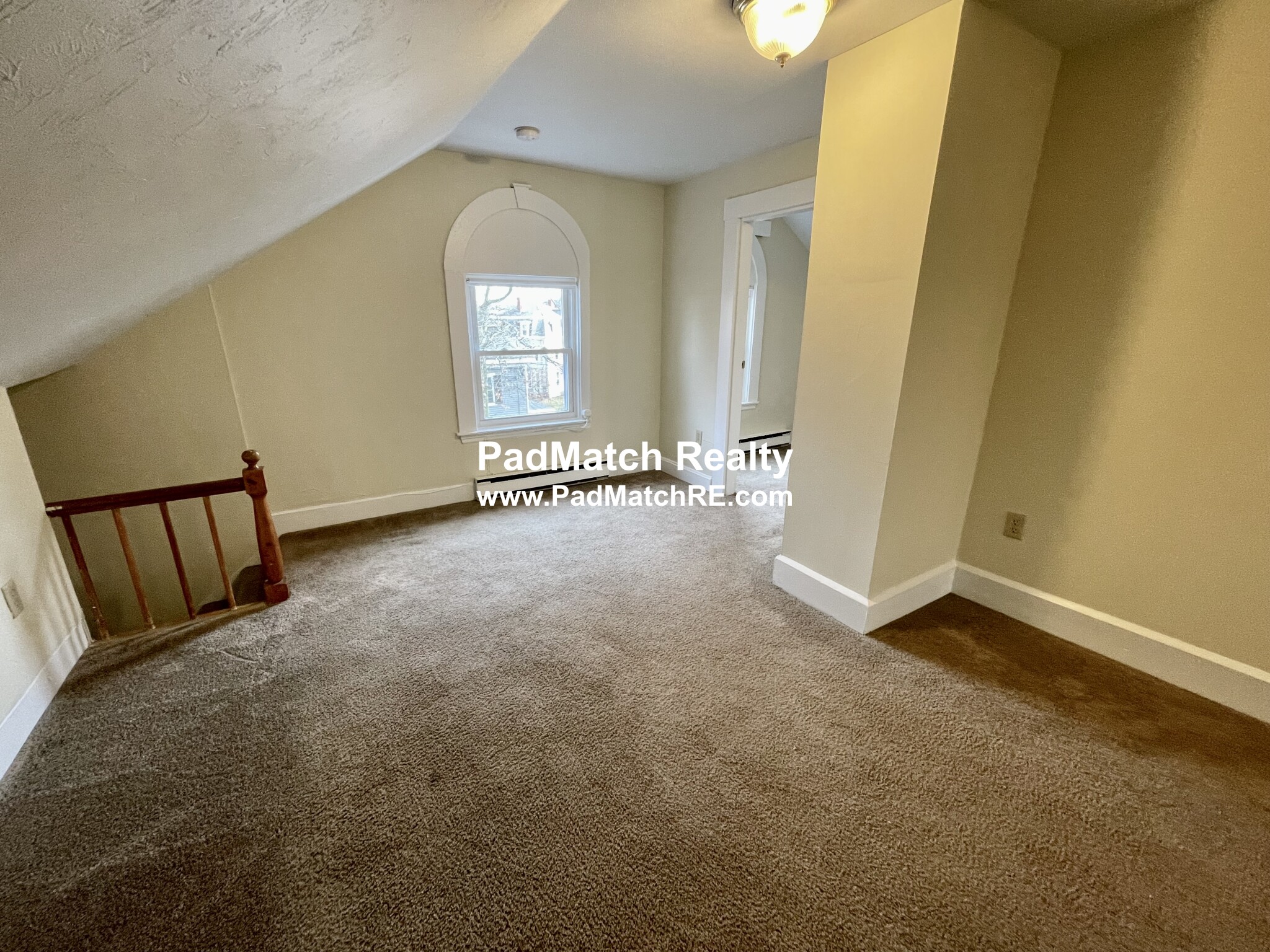 2 bed, 1 bath apartment for rent at 45 Waban Ave Unit 5, Waban — photo 2 of 22