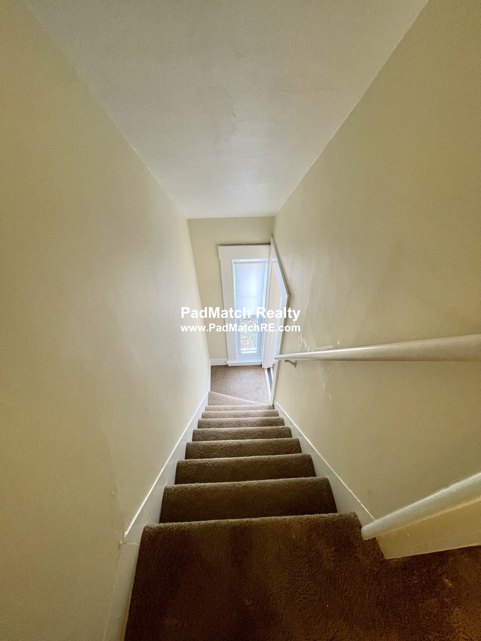 2 bed, 1 bath apartment for rent at 45 Waban Ave Unit 5, Waban — photo 18 of 22