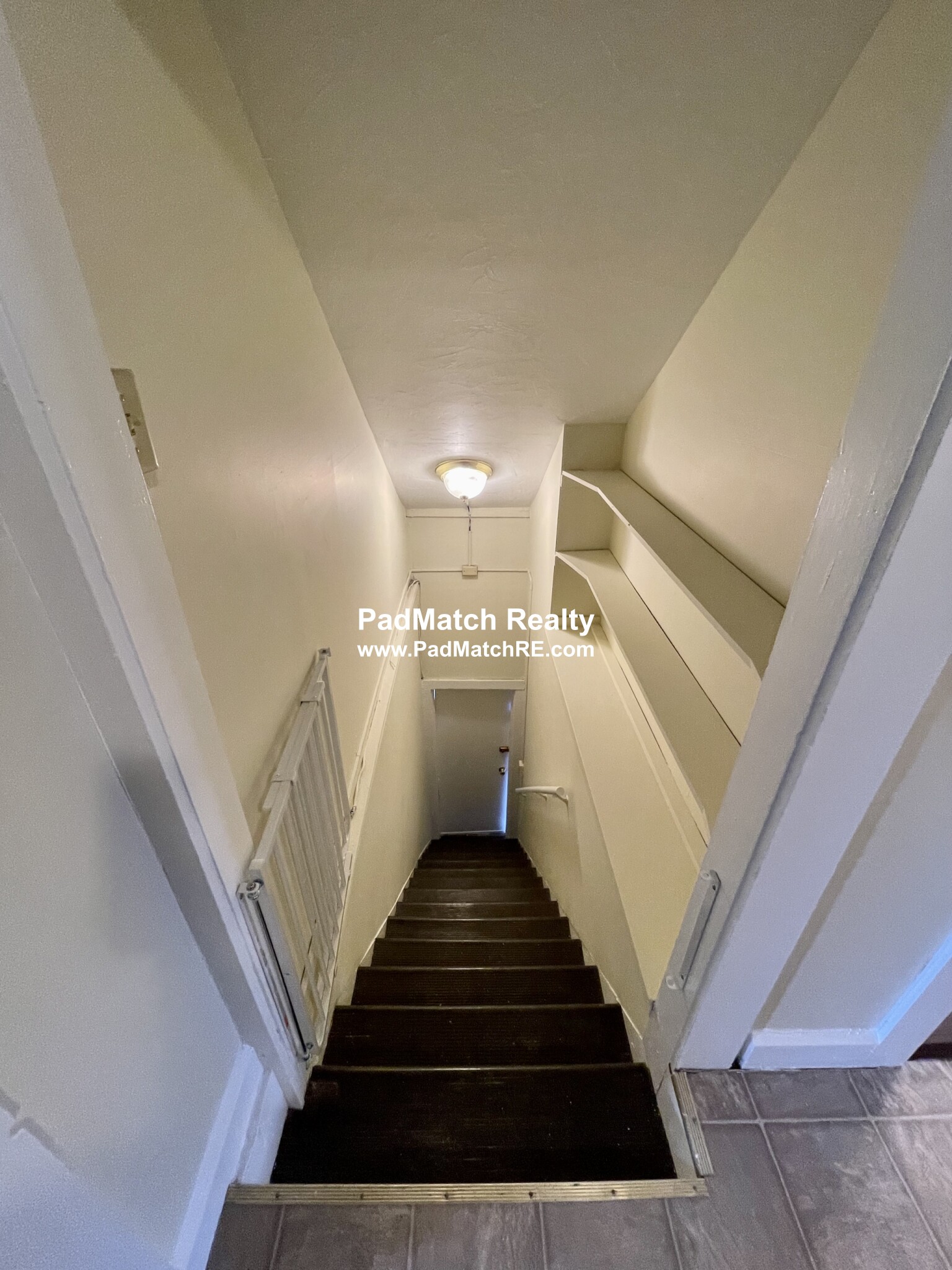 2 bed, 1 bath apartment for rent at 45 Waban Ave Unit 5, Waban — photo 19 of 22