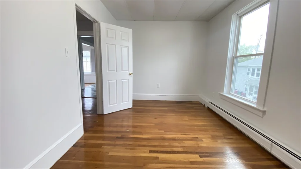 3 bed, 1 bath apartment for rent at 45 Walker Unit 2, Lowell — photo 9 of 9