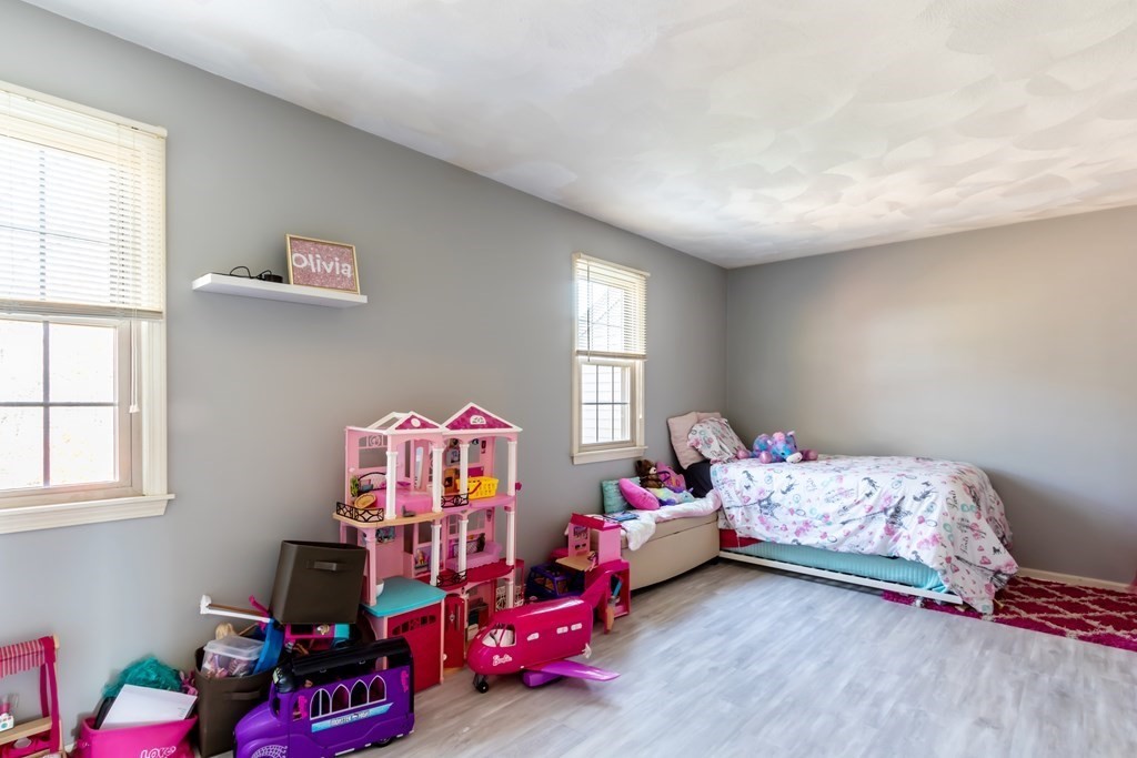 2 bed, 1 bath apartment for rent at 45 Washington St Unit 49, Methuen — photo 11 of 14