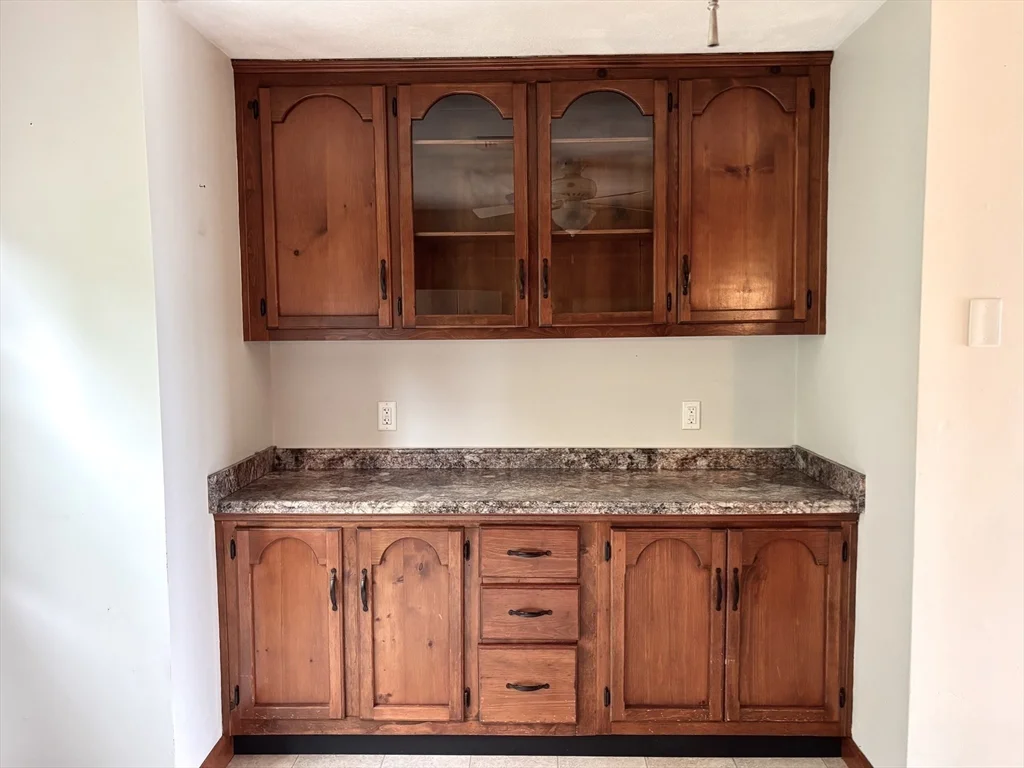 2 bed, 1 bath apartment for rent at 45 Washington St Unit 90, East Methuen — photo 9 of 24
