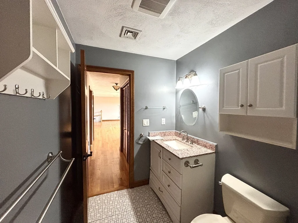 2 bed, 1 bath apartment for rent at 45 Washington St Unit 90, East Methuen — photo 16 of 24