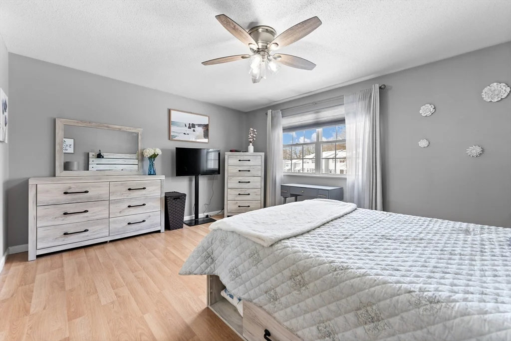 2 bed, 1 bath apartment for rent at 45 Waters Edge Unit 45, Ludlow — photo 25 of 35