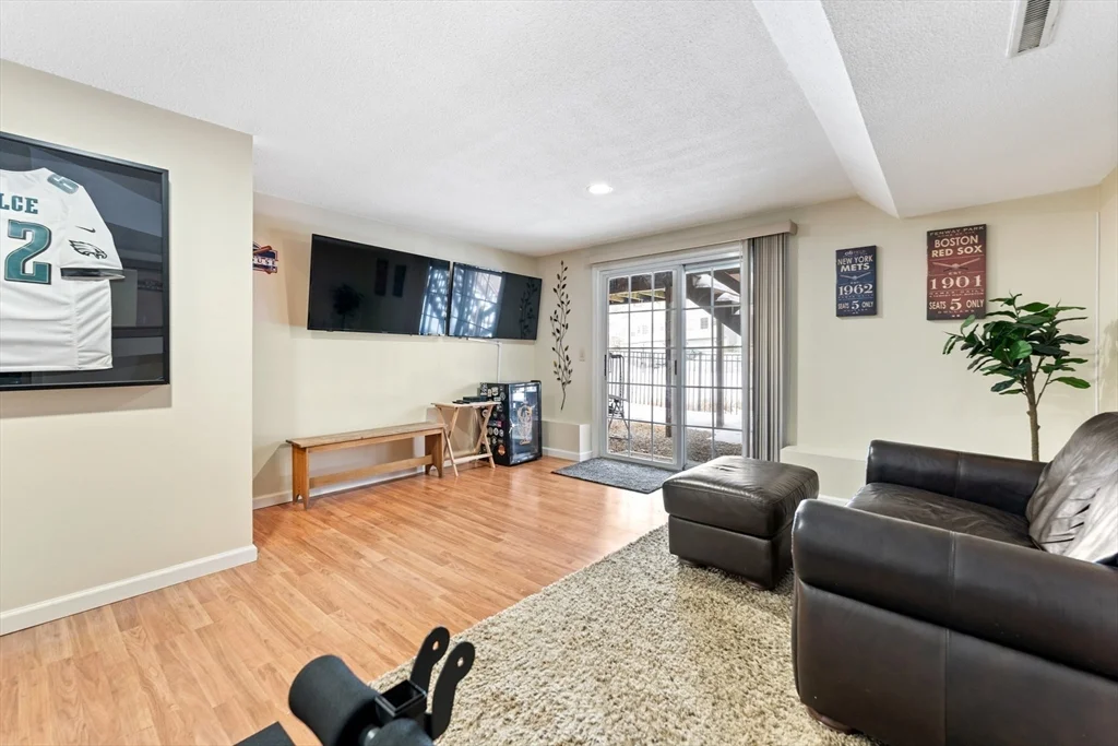 2 bed, 1 bath apartment for rent at 45 Waters Edge Unit 45, Ludlow — photo 29 of 35