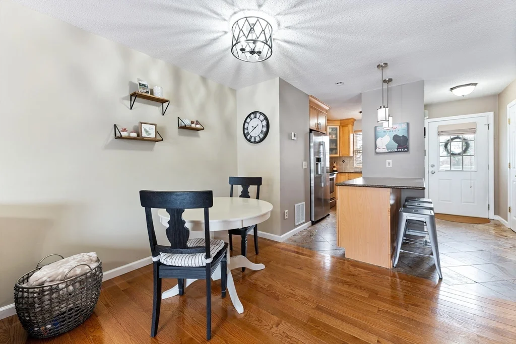 2 bed, 1 bath apartment for rent at 45 Waters Edge Unit 45, Ludlow — photo 7 of 35