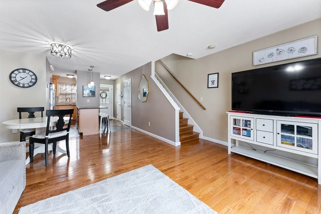 2 bed, 1 bath apartment for rent at 45 Waters Edge Unit 45, Ludlow — photo 5 of 35