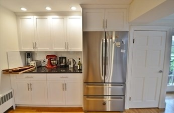 5 bed, 3 bath apartment for rent at 45 Wellesley, Belmont — photo 10 of 28