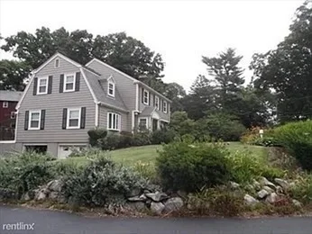 5 bed, 3 bath apartment for rent at 45 Wellesley Rd Unit 0, Belmont — photo 38 of 39