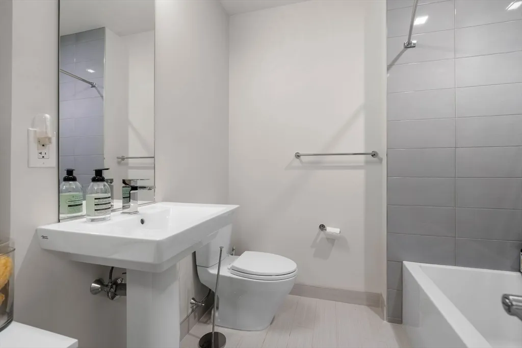 2 bed, 2.5 bath apartment for rent at 45 W 3rd St Unit 205, South Boston — photo 16 of 26