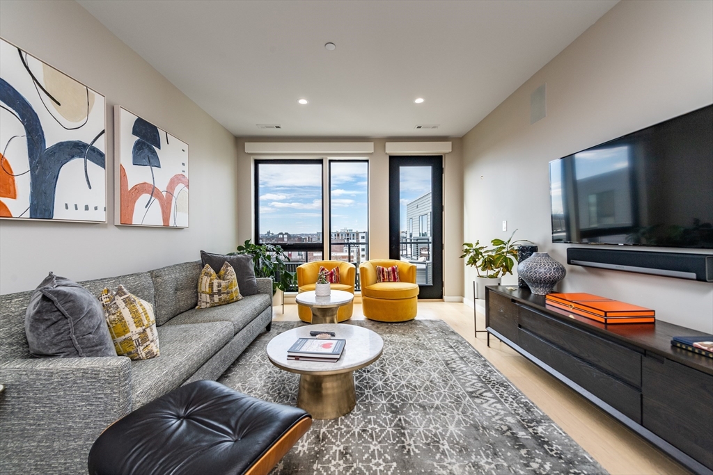 1 bed, 1 bath apartment for rent at 45 W 3rd St Unit 518, South Boston — photo 1 of 18