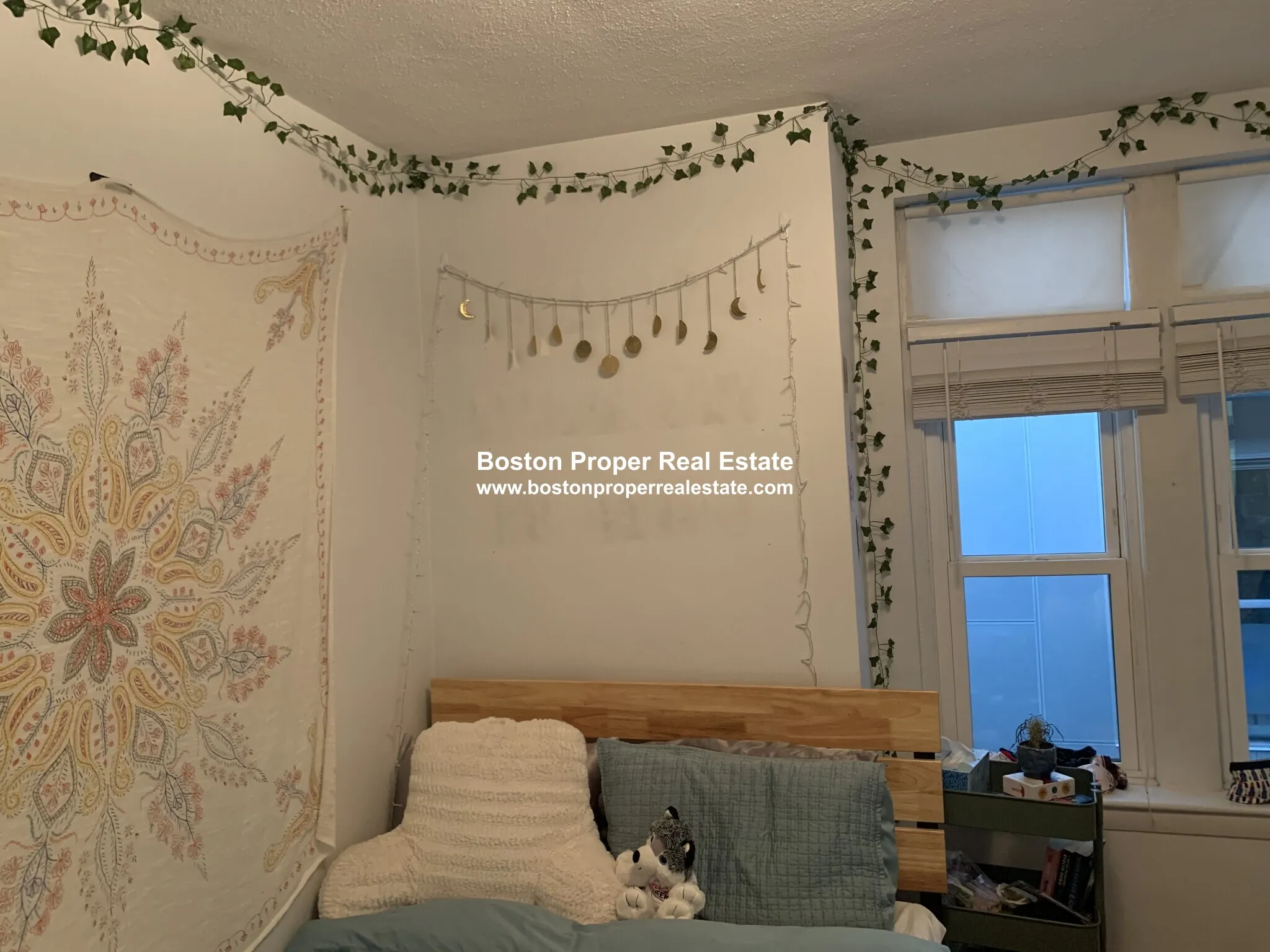 3 bed, 1 bath apartment for rent at 45 Westland Ave Unit 20, Fenway — photo 3 of 19